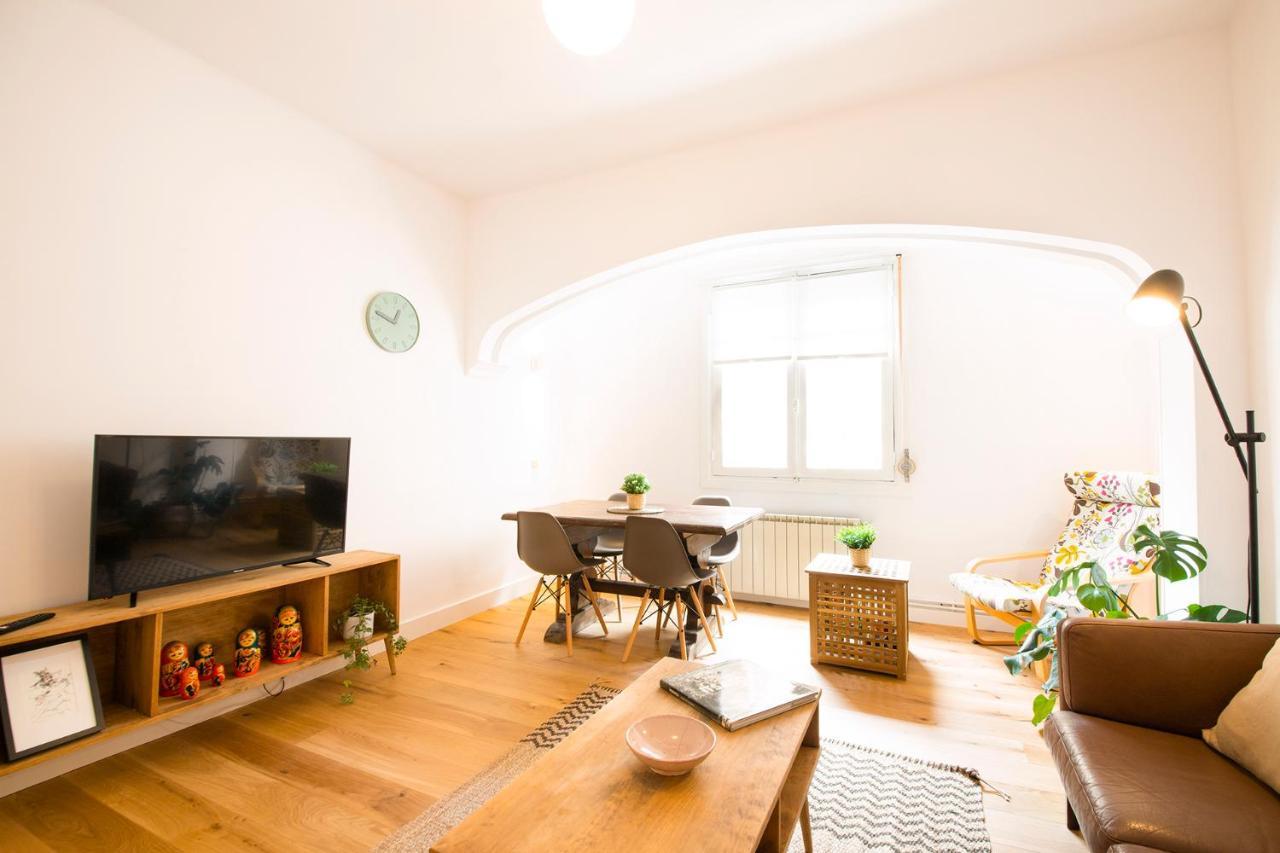 Casa Playa Zurriola-Aviso-Obras En La Fachada Del Patio Hasta Mayo O Junio-No Ha Habido Quejas Por El Ruido-Precio Bajo- House Playa Zurriola-Warning-Works On The Facade Of The Patio Until May Or June-There Have Been No Noise Complaints- Low Price ซานเซบาสเตียน ภายนอก รูปภาพ