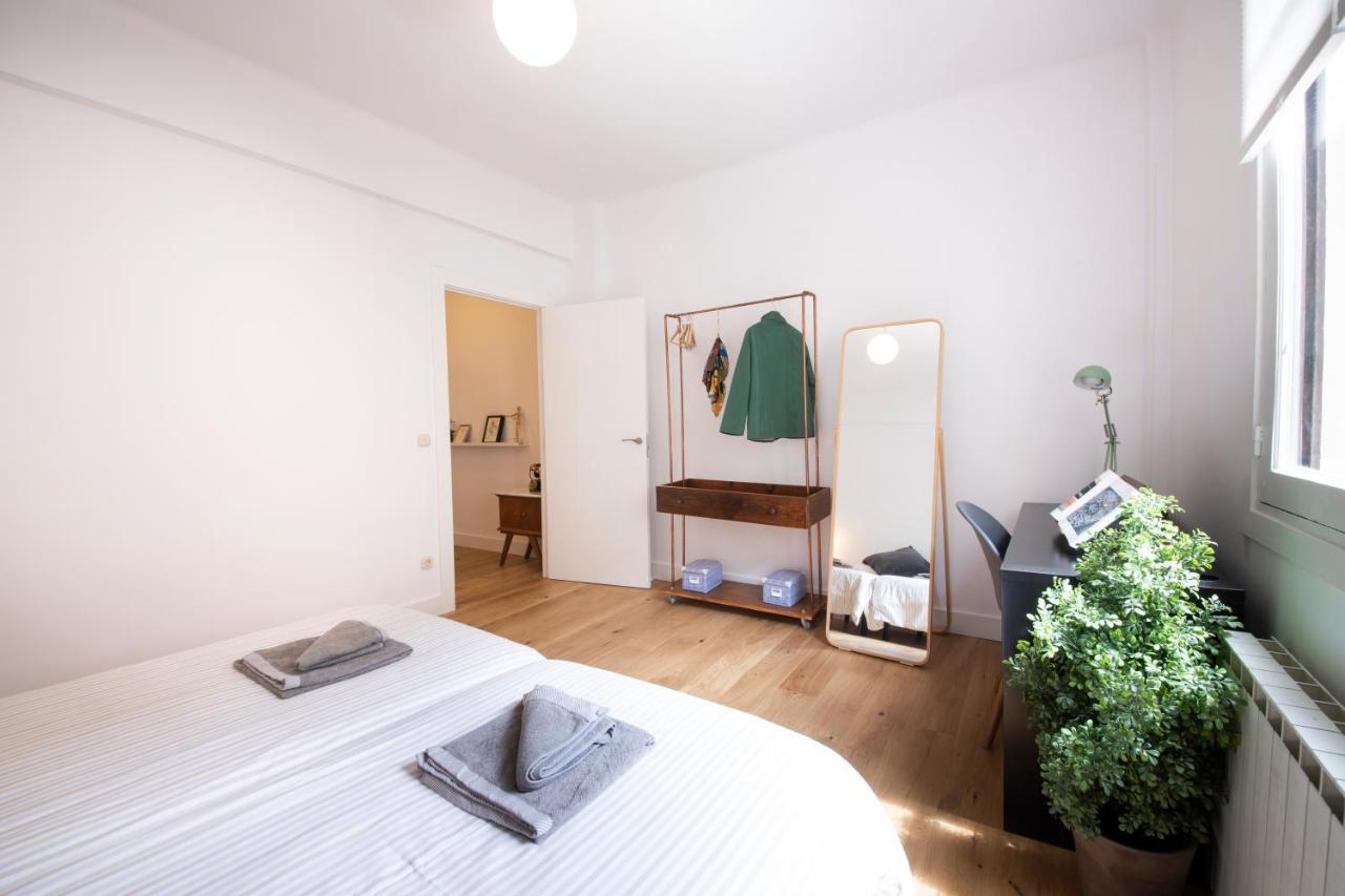 Casa Playa Zurriola-Aviso-Obras En La Fachada Del Patio Hasta Mayo O Junio-No Ha Habido Quejas Por El Ruido-Precio Bajo- House Playa Zurriola-Warning-Works On The Facade Of The Patio Until May Or June-There Have Been No Noise Complaints- Low Price ซานเซบาสเตียน ภายนอก รูปภาพ